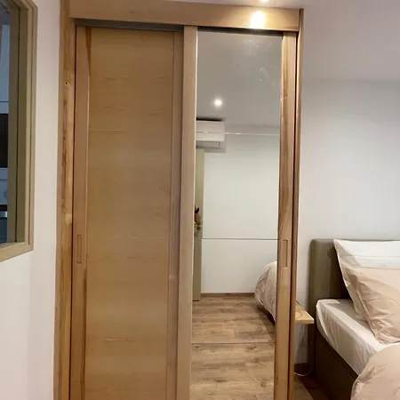 Chambresdusoleil Апарт-отель