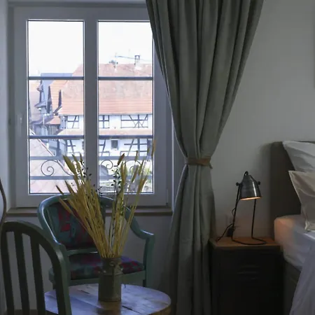 Chambresdusoleil Aparthotel