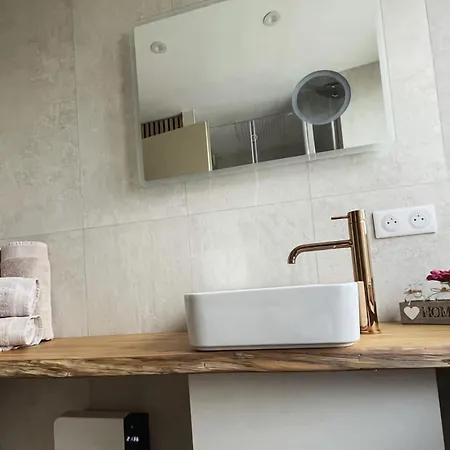 Chambresdusoleil Apartmanhotel